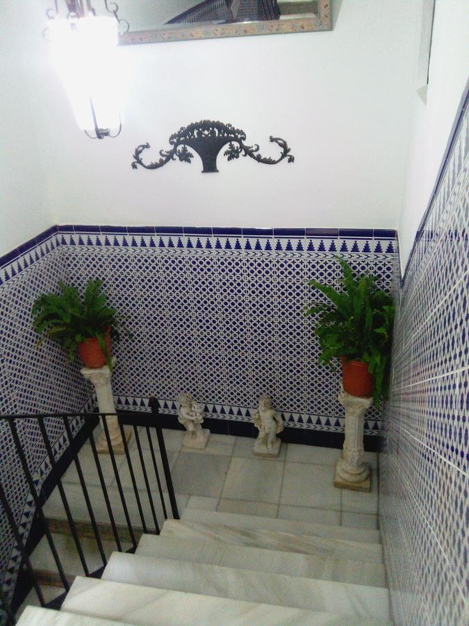 Pension Virgen De La Luz เซบีญา ภายนอก รูปภาพ